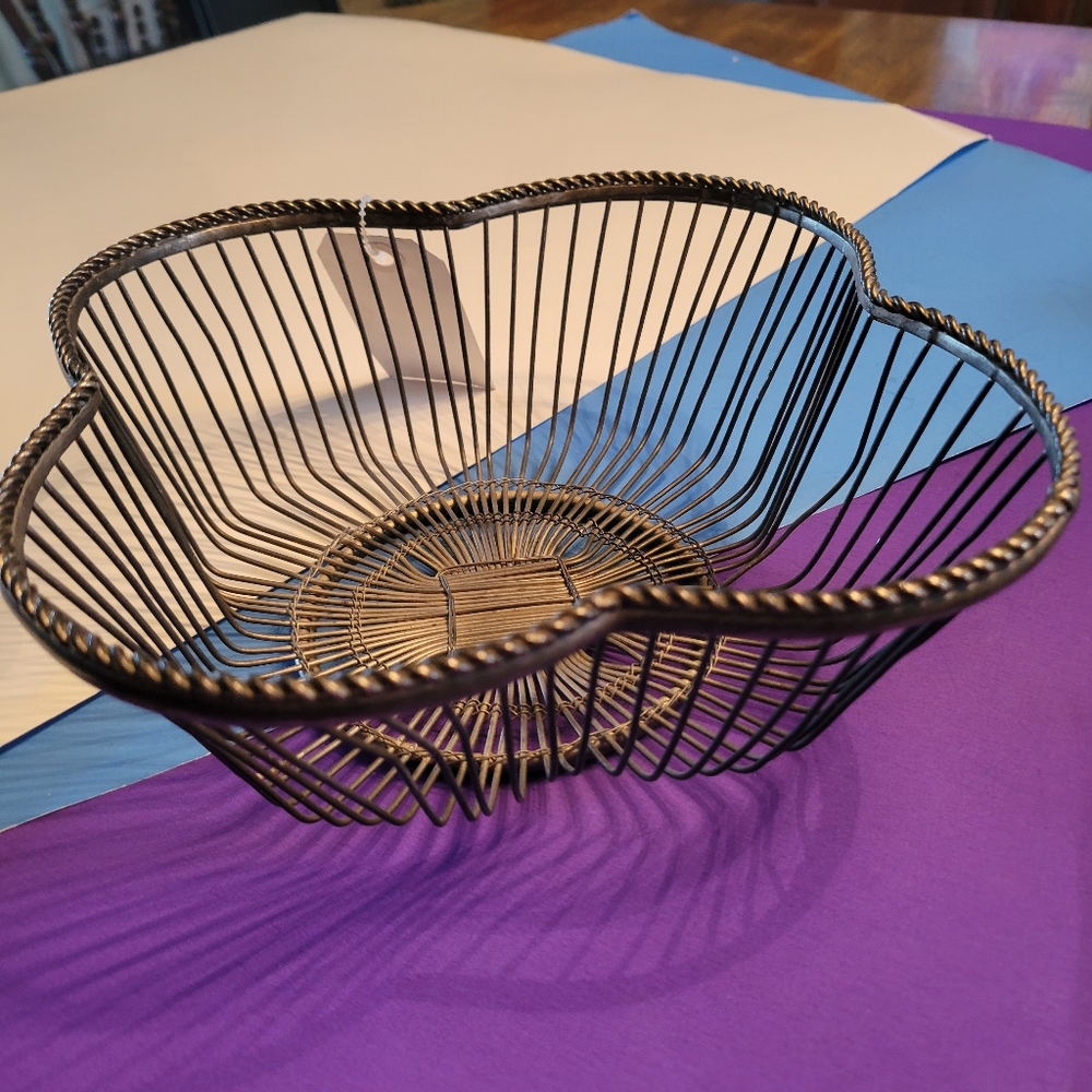 METAL WIRE BASKET